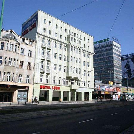 Hotel Lech Poznań Esterno foto