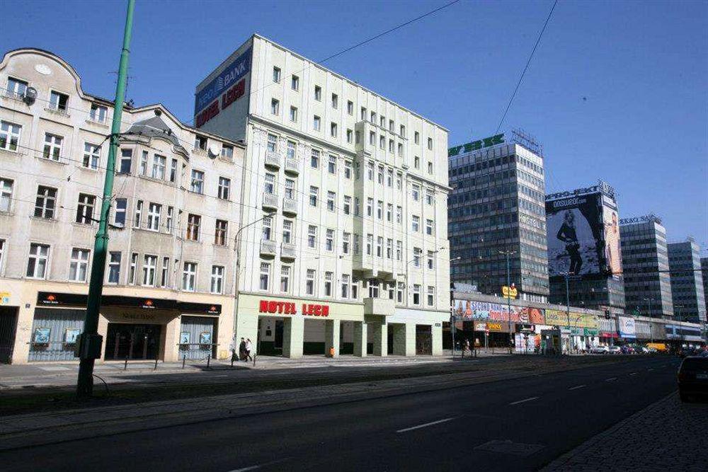 Hotel Lech Poznań Esterno foto